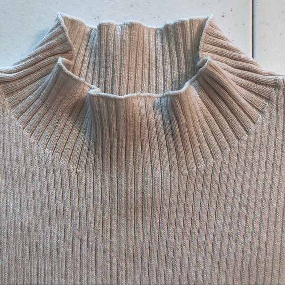 H&M Cream Ribbed Long Sleeve Top Size L - Picture 5 of 7